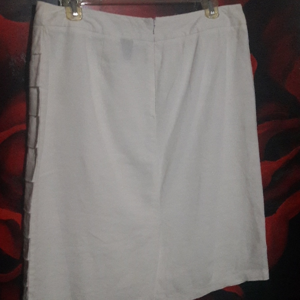 White linen blend Skirt  12 knee length - Picture 3 of 6